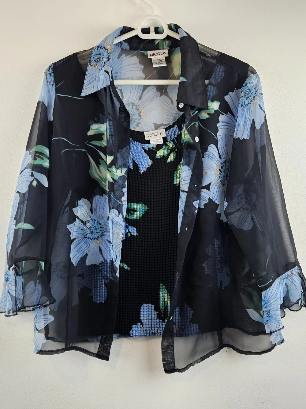 NICOLA Black Sheer Floral Button-Front Blouse with Blue Floral Tank Size Medium - Picture 1 of 8